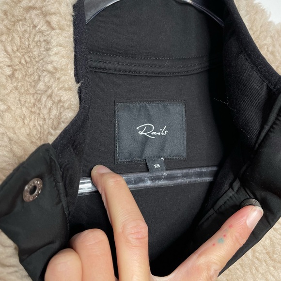 Rails | Saga Plush Sherpa Pullover in Cream Leopard Mix XS - Picture 3 of 10